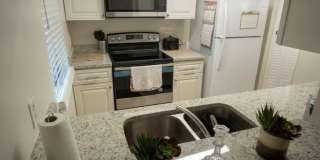 7350 Oak Meadows Circle Gallery 3