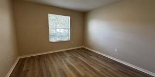 12388 NE 48th Loop Gallery 11