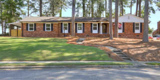 226 Thread Needle Road East Gallery 1