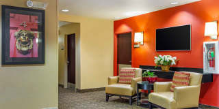 Hartford - Manchester Gallery 12