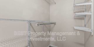 8130 Kings Creek Dr Gallery 34