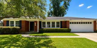 FULLY FURNISHED SHORT TERM RENTAL- LAWN SERVICE INCLUDED Gallery 1