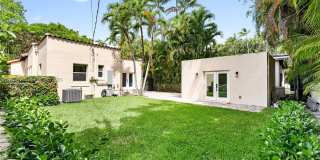 2413 N Greenway Dr Gallery 36