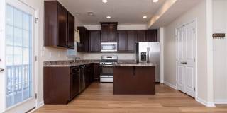 1719 St Johns Ln Gallery 15