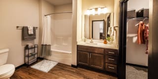 Post House Gallery 40