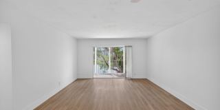 14375 Strathmore Lane Gallery 23