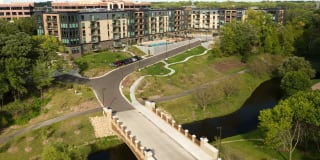 The Island Residences at Carlson Center Gallery 22