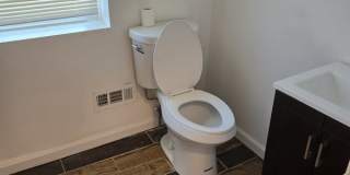 2042 North Stillman Street Gallery 14