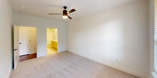 The Argos Apartments at Grant Park Gallery 32