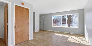 836/840 Greenwood Court Gallery 1