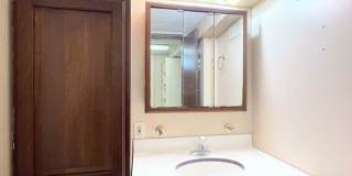 Cozy 3 bed 2 bath home with basement in Wichita Gallery 23