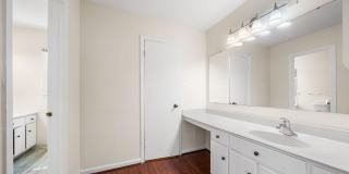 222 APPLE BLOSSOM Court Gallery 24