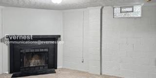 1268 Michigan Avenue Gallery 12