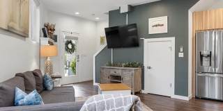 Greenwood Townhome Gallery 12