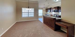 4 Bedroom 2 Bathroom Home - Midwest City Gallery 7