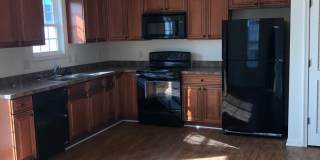 3 Bedroom, 2.5 Bath Two Level Townhouse Gallery 7