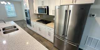5331 GREENWICH Circle Gallery 11