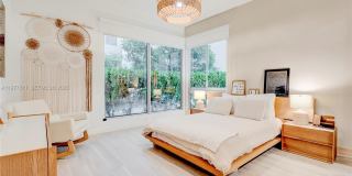 545 SW 11th St Gallery 25