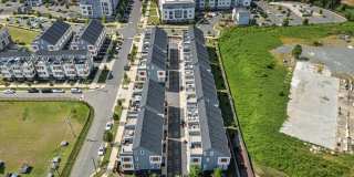 Like New Townhome Ready for Immediate Move-In!!! Bryant Park in West End Gallery 34