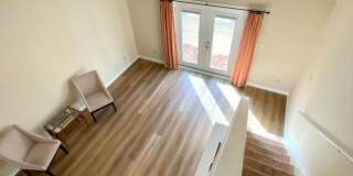 Townhome Style Loft Condo Gated Marina Community + Utilities Included! Gallery 5