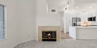 Newly renovated 2-bedroom UTC townhome in the coveted Andria of Renaissance at La Jolla community! Small pet ok! Gallery 8
