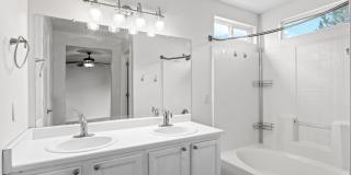 Charming Three Bedroom Home In Littleton Gallery 10