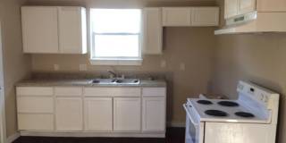 Cozy Home in Harvard Place/ Eastlawn Gallery 5