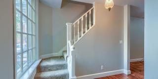 Spacious 3 Bedroom Single Family Home in the Capital District Gallery 24