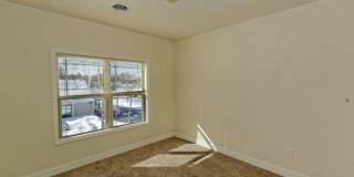 1727 Tower Street Gallery 9