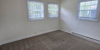1025 Bradley Ln Gallery 16
