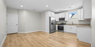 207 Main Street unit: D Gallery 1