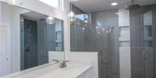 3 Beds 2.5 Baths Single-Family Urban Home Gallery 13