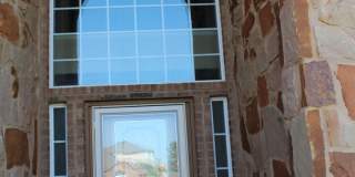 Over 3000 square feet with 3 car garage! Gallery 4