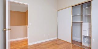 5512 Renaissance Avenue Gallery 37