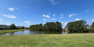 2 bedroom 2.5 bath townhome in Spring Lakes Gallery 11