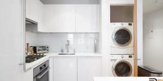 77 Reade Street Gallery 7