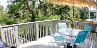 7 Teakwood Drive * Wilmington Island/Savannah Gallery 21