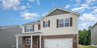 Spacious 5-Bedroom Home with Large Private Backyard Gallery 1
