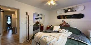Spacious 4BR Home in Seven Oaks with Garage & Fenced Yard Gallery 19