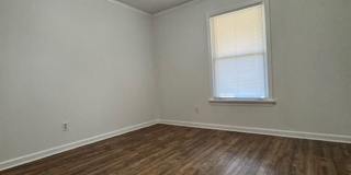 305 Glen Oak Drive Gallery 16