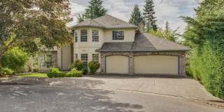 Elmonica Luxury! 4BD/3BTH w/ 3-Car Garage + A/C + Oversized Backyard + Pets Welcome! Gallery 34