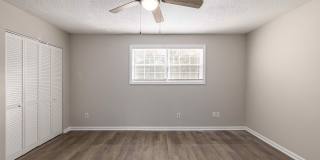 Stallion Square Apartments. Spacious, Updated Living in North Charleston! Gallery 4