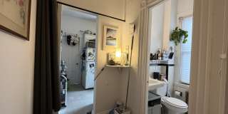 16 Davis Ave Gallery 6