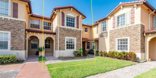 3350 NE 13th Cir Dr Gallery 1