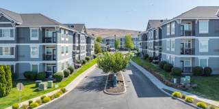 Regency Park Apartments at Queensgate Gallery 26