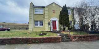 1700 CAPITOL Avenue NE unit: 4 Gallery 1