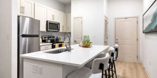 Silver Collection at Waterford Gallery 20