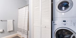 Park Row West Gallery 7