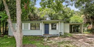 Charming Remodeled 4-Bedroom Home in Pensacola Gallery 3