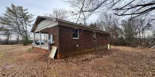 2 bedroom / 1 office / 1 bathroom in Shelby, NC Gallery 1